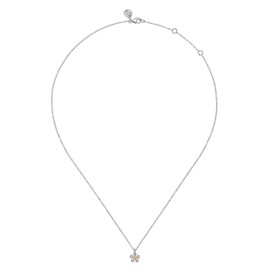 14K Yellow Gold and Sterling Silver Diamond Flower Necklace (0.08 ctw)