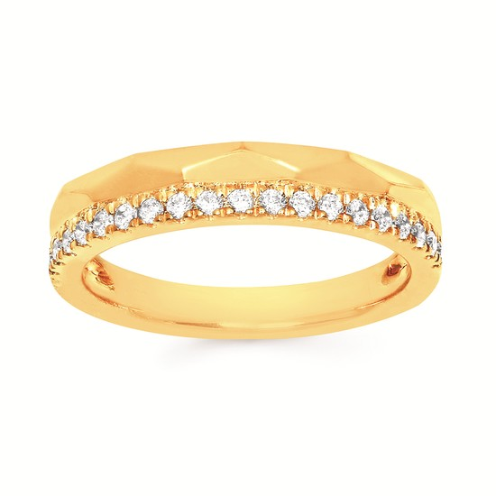 14K Yellow Gold Diamond Wedding Band (1/5 ctw)