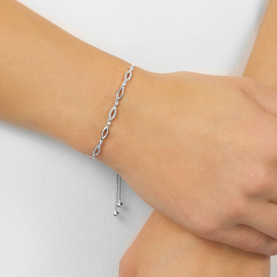 Sterling Silver .13CTW. Natural Diamond Bolo Bracelet