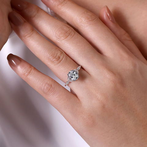 14K White Gold Floral Leaf Oval Diamond Semi-Mount Ring CTW.