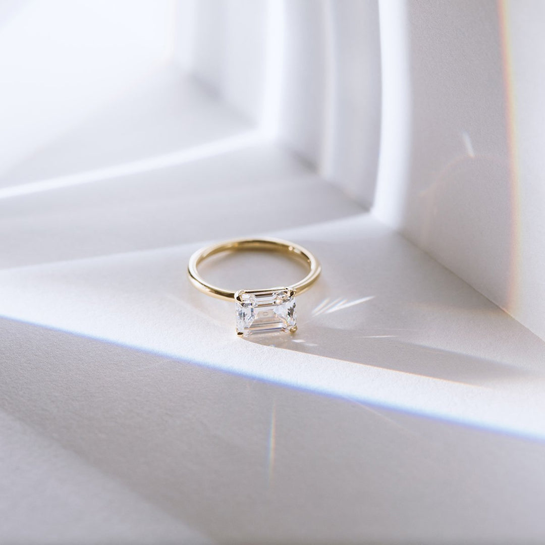 18K Gold East-West Engagement Ring 1.6mm