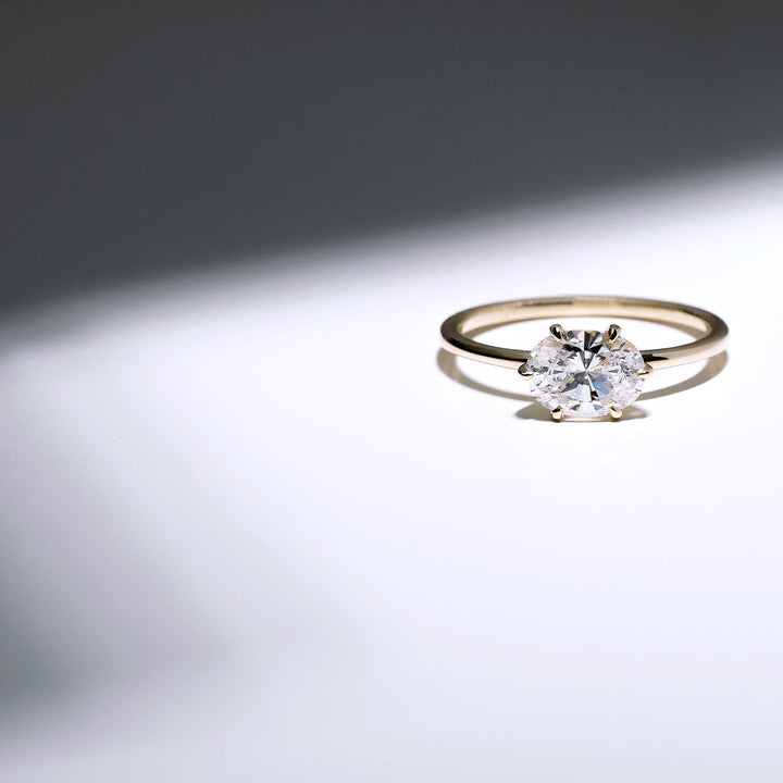 18K Gold East-West Engagement Ring 1.6mm