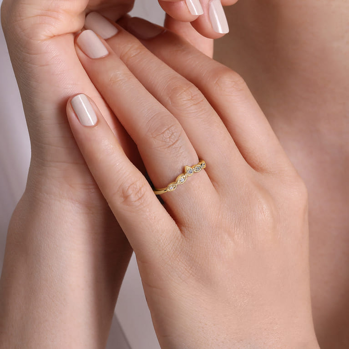 Vintage Inspired 14K Yellow Gold Curved Gold Diamond Anniversary Band