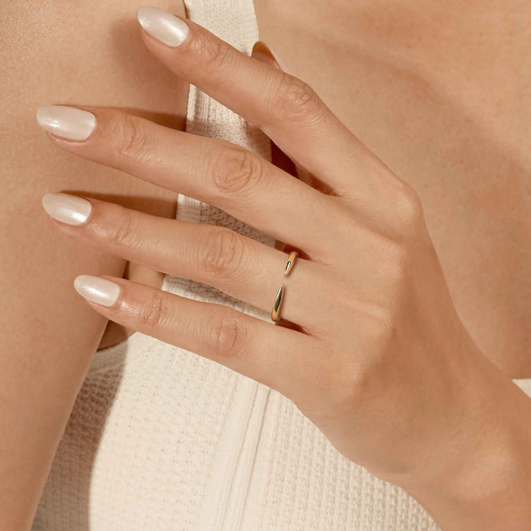 14K Yellow Gold Thin Open Anniversary Band