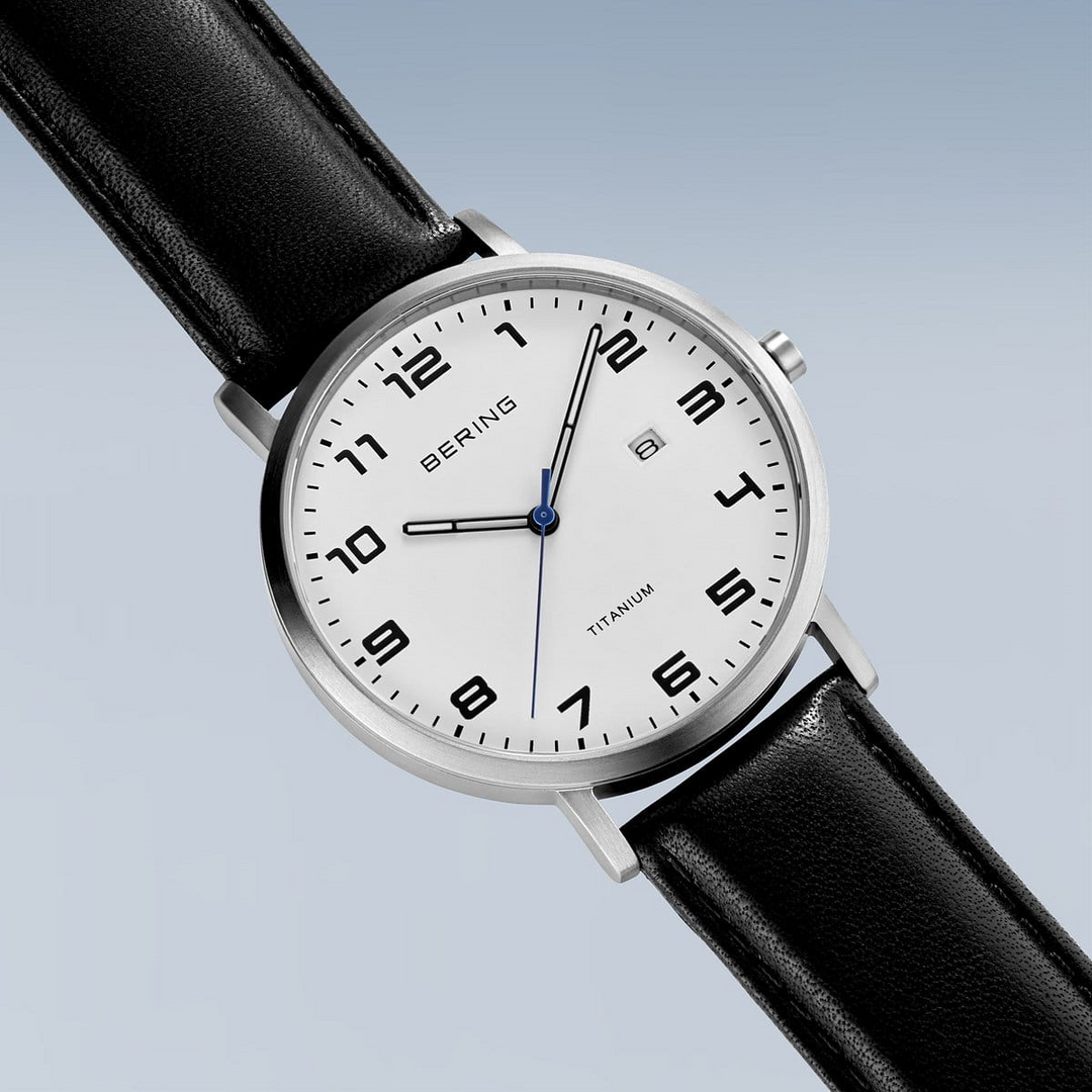 Bering Watch: Titanium | brushed silver | 18640-404