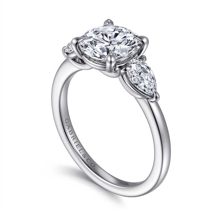 14K White Gold 3 Stone Solitaire Round Diamond Semi-Mount Ring 0.60CTW.