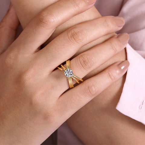 14K Yellow Gold Split Shank Solitaire Round Diamond Semi Mount Ring S.E. Needham Jewelers