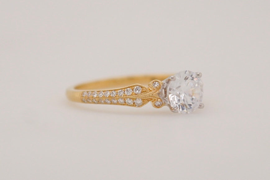 18KY .17 CTW DIA CZ CTR C5 051