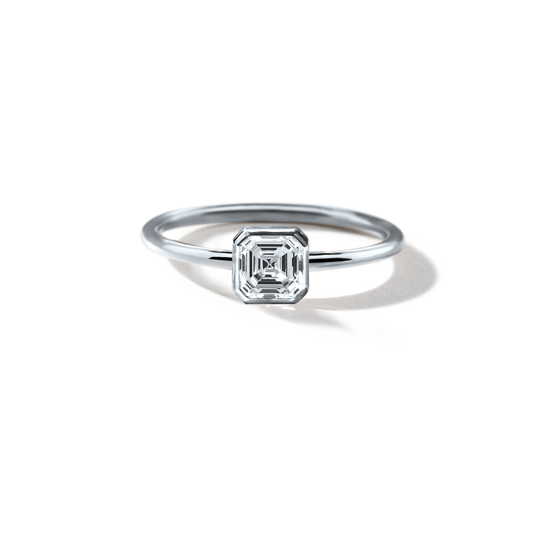 18K Gold Bezel Engagement Ring
