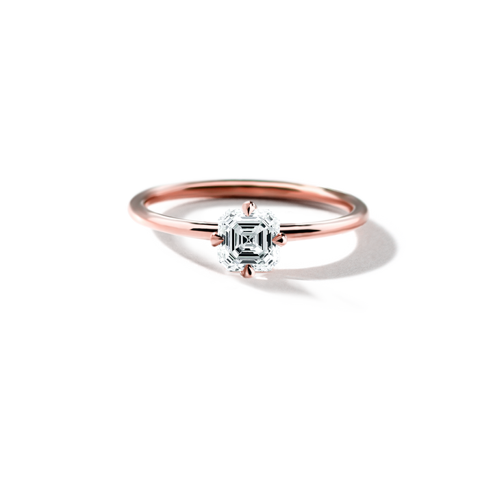 18K Gold Solitaire Engagement Ring