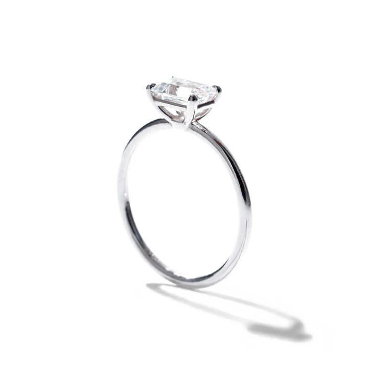 18K Gold East-West Engagement Ring 1.6mm