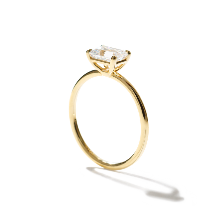18K Gold East-West Engagement Ring 1.6mm