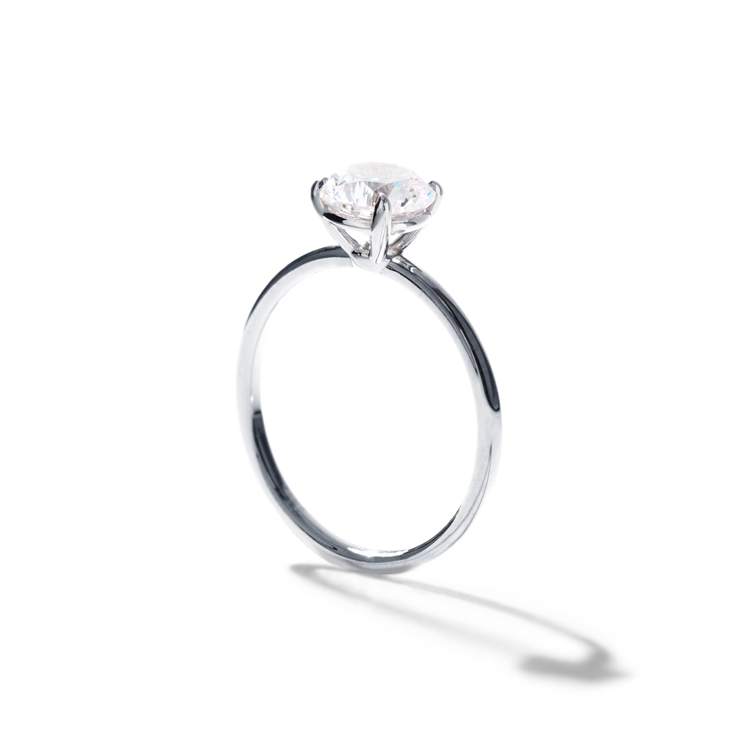 18K Gold Solitaire Engagement Ring