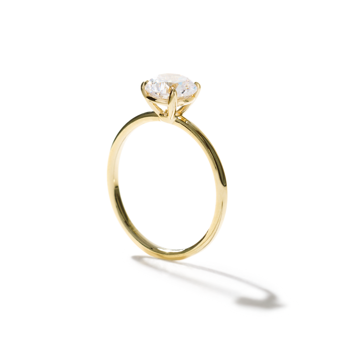 18K Gold Solitaire Engagement Ring