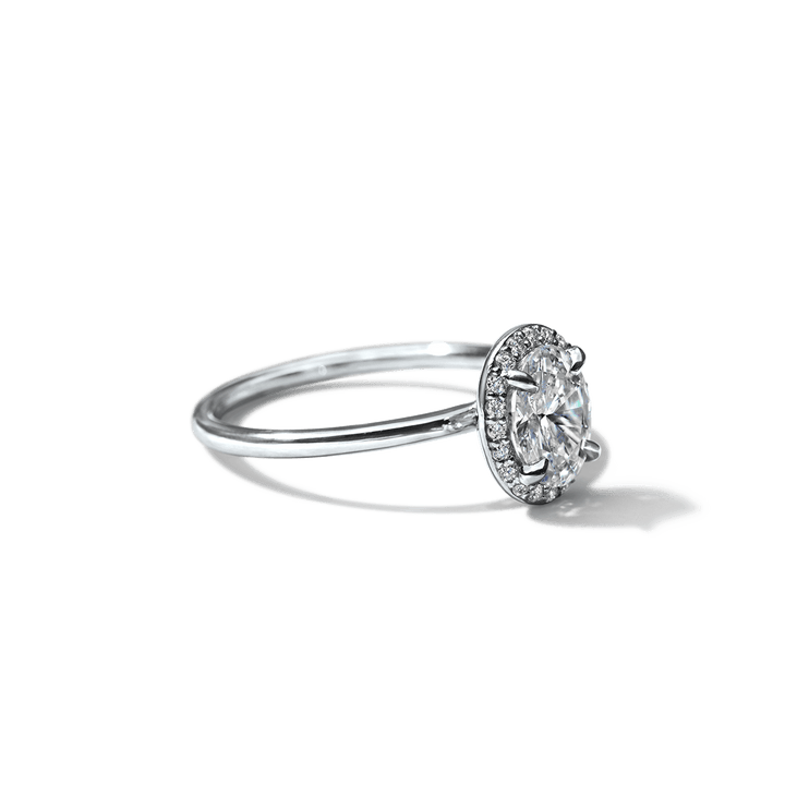 18k Gold Solitaire Halo Engagement Ring