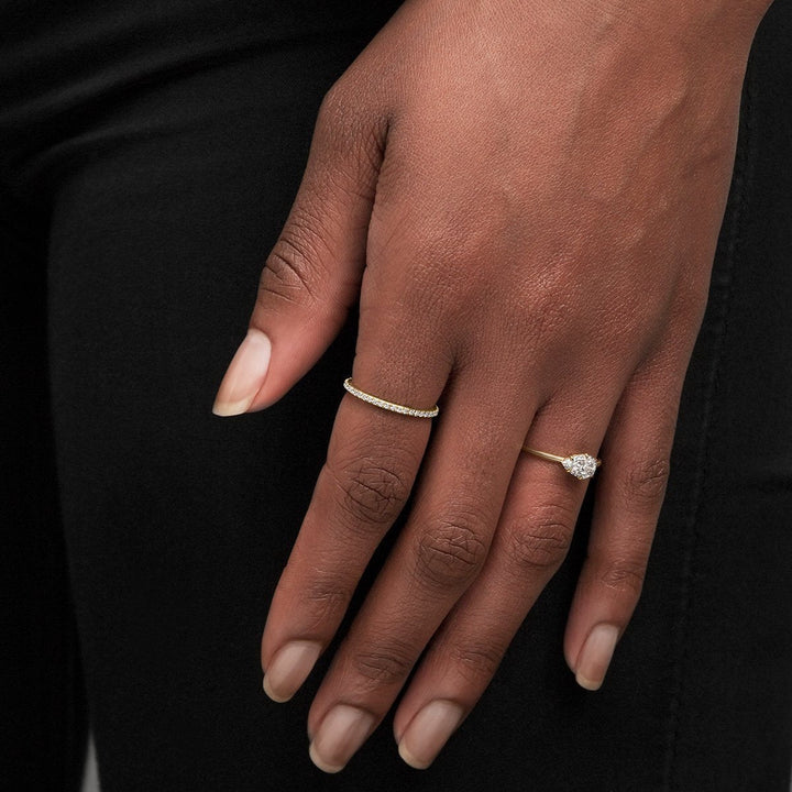 18K Gold East-West Engagement Ring 1.6mm