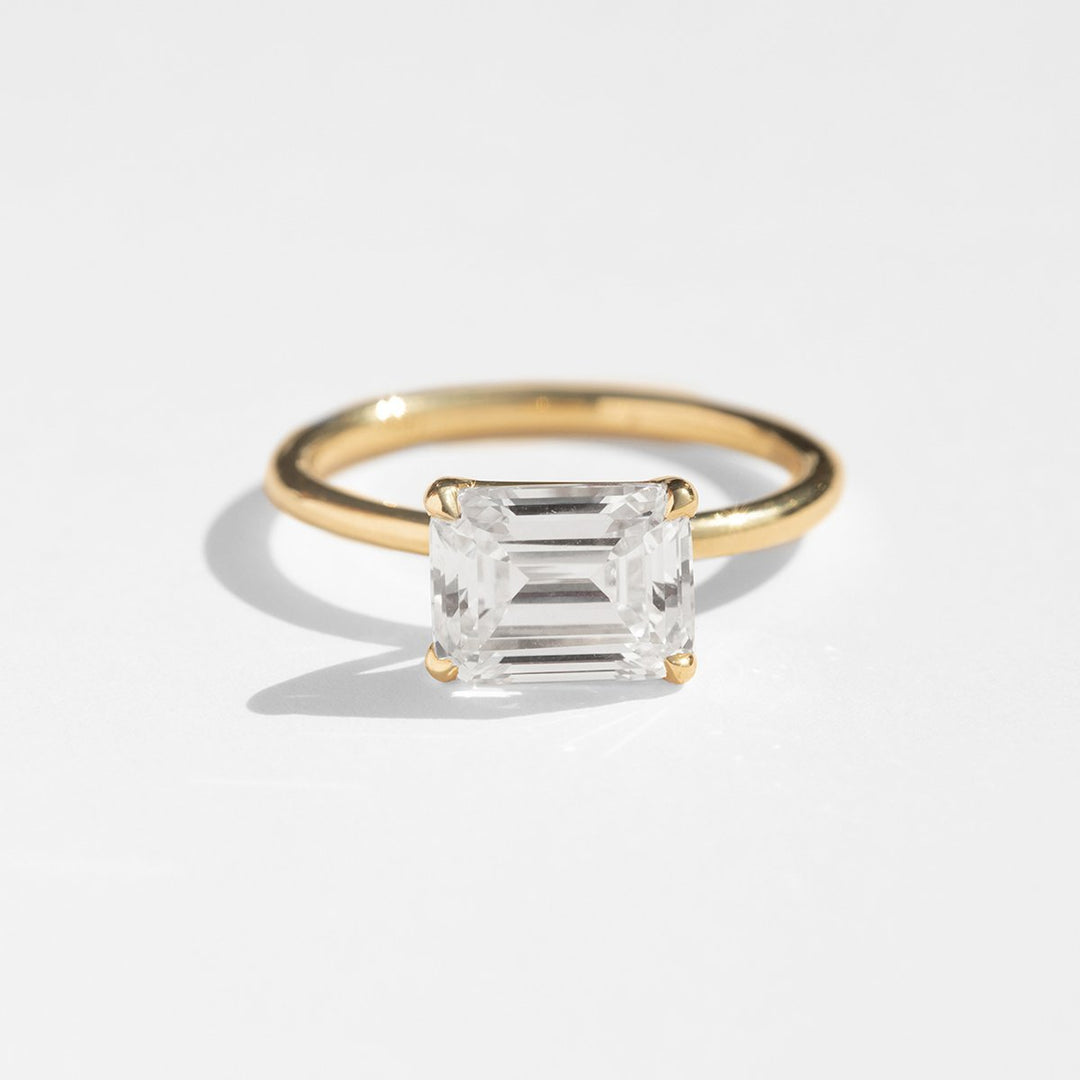 18K Gold East-West Engagement Ring 1.6mm
