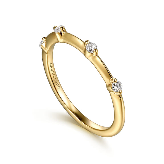 14K Yellow Gold Diamond Wedding Band