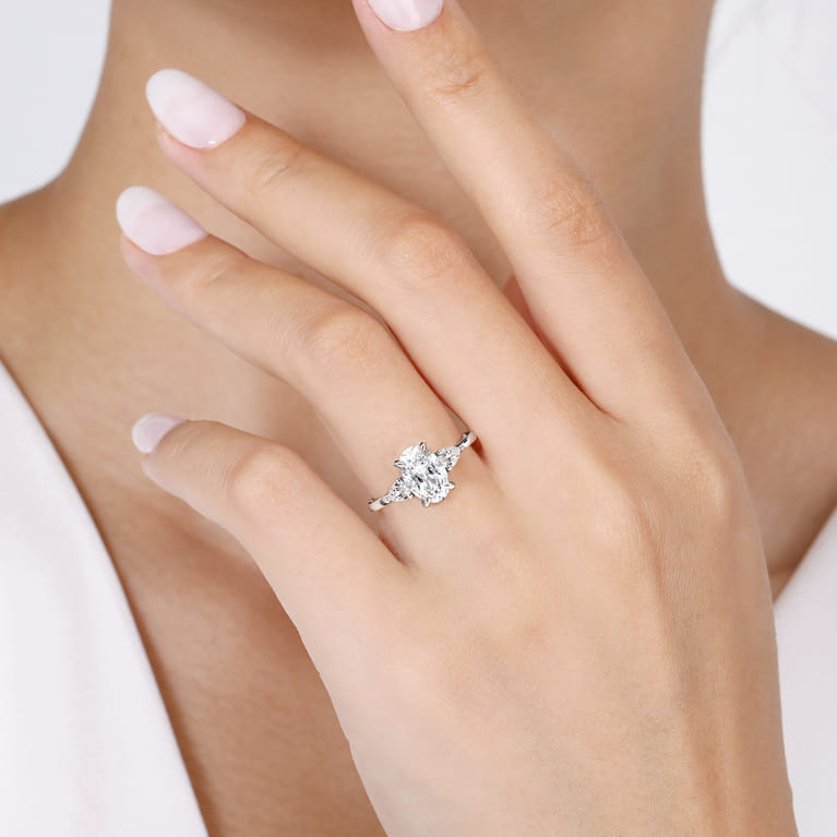 14K White Gold Oval Three Stone Diamond Engagement Ring (0.30 ctw)