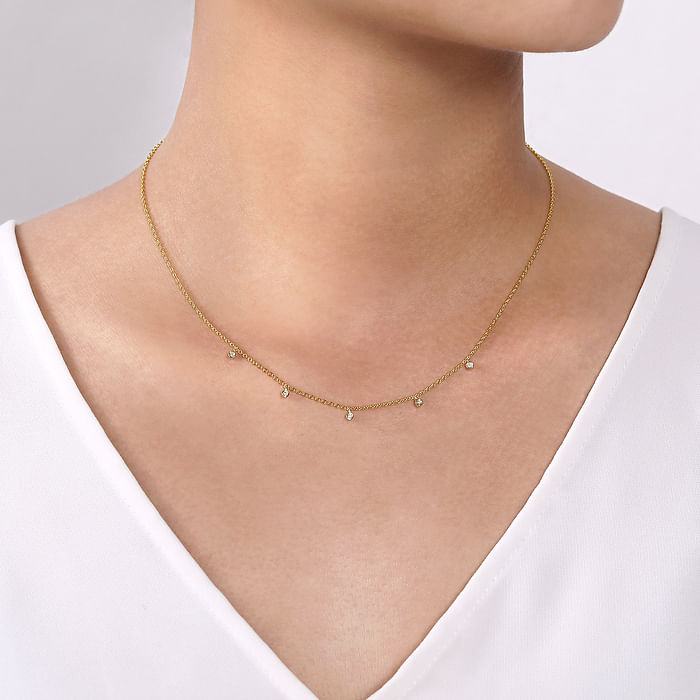 14K Yellow Gold 0.05CTW. Natural Diamond Station Pendant Necklace
