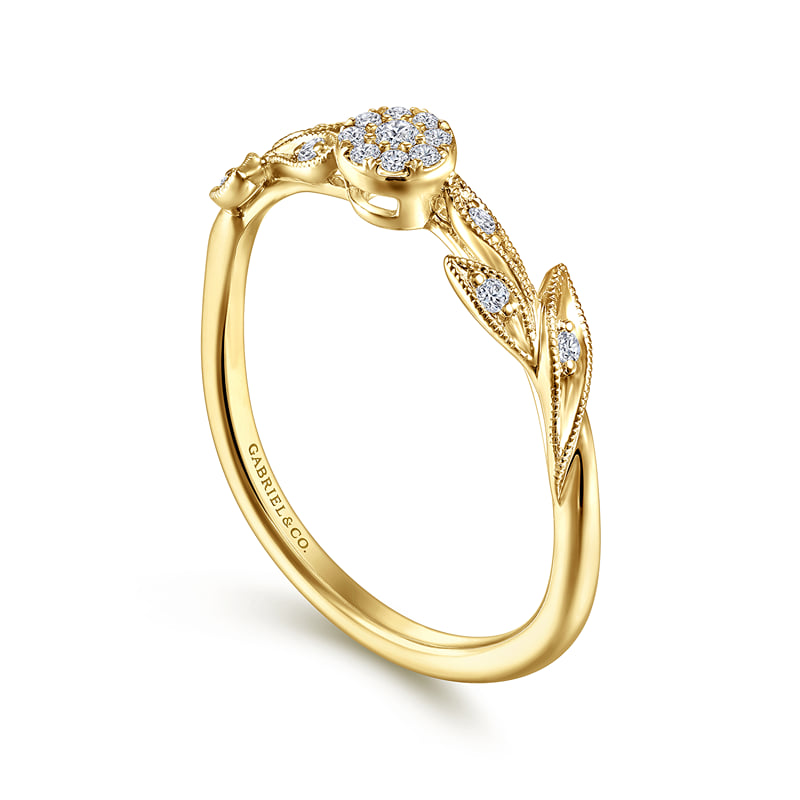 14K Yellow Gold Floral Diamond Promise Ring (0.10 ctw)