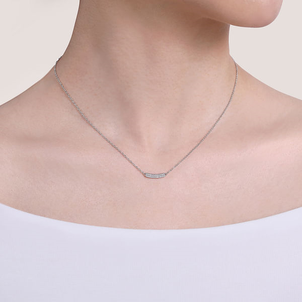 14K White Gold 0.11CTW. Natural Diamond Bar Pendant Necklace