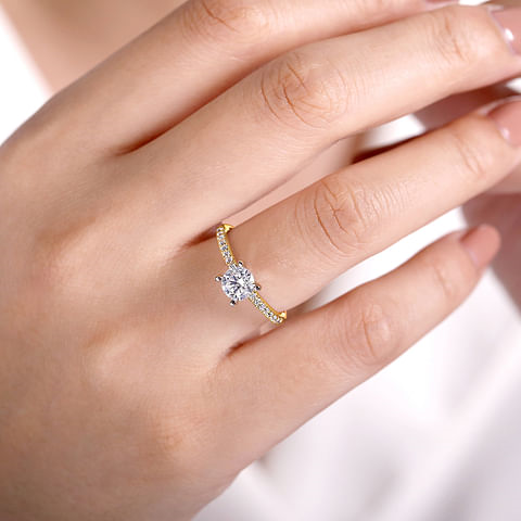 14K Yellow Gold Solitaire Accented Round Diamond Semi-Mount Ring .15CTW.