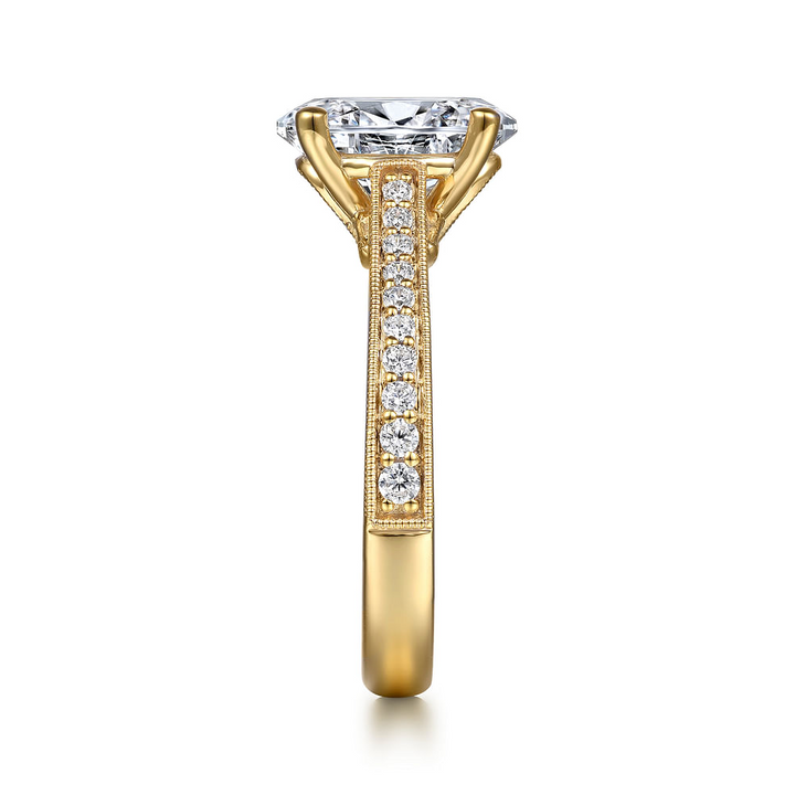 14K Yellow Gold Vintage Pave Oval Diamond Semi-Mount Ring (0.25CTW.)