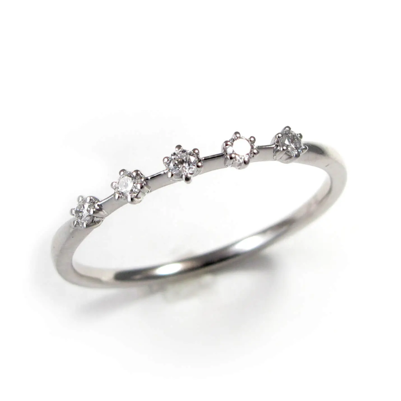 14K White Gold Prong Set Diamond Band (0.09 ctw)