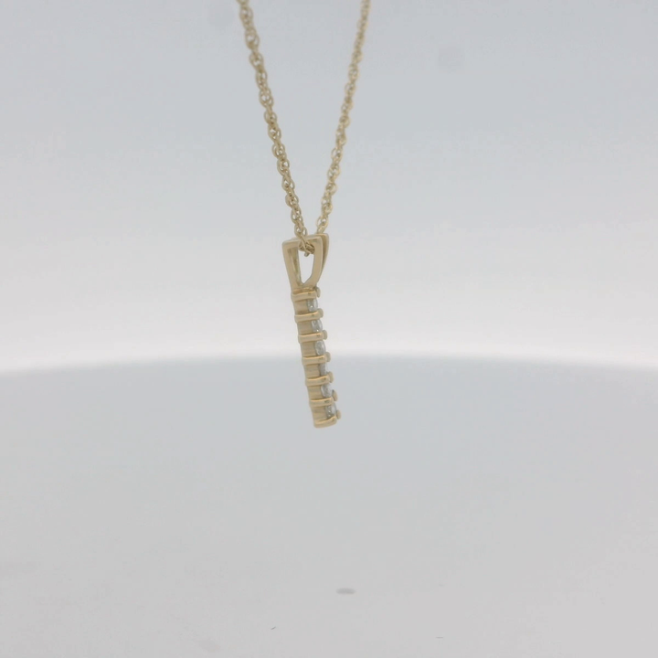 14K Yellow Gold Estimated 0.12 CTW Natural Diamond Vintage Pendant