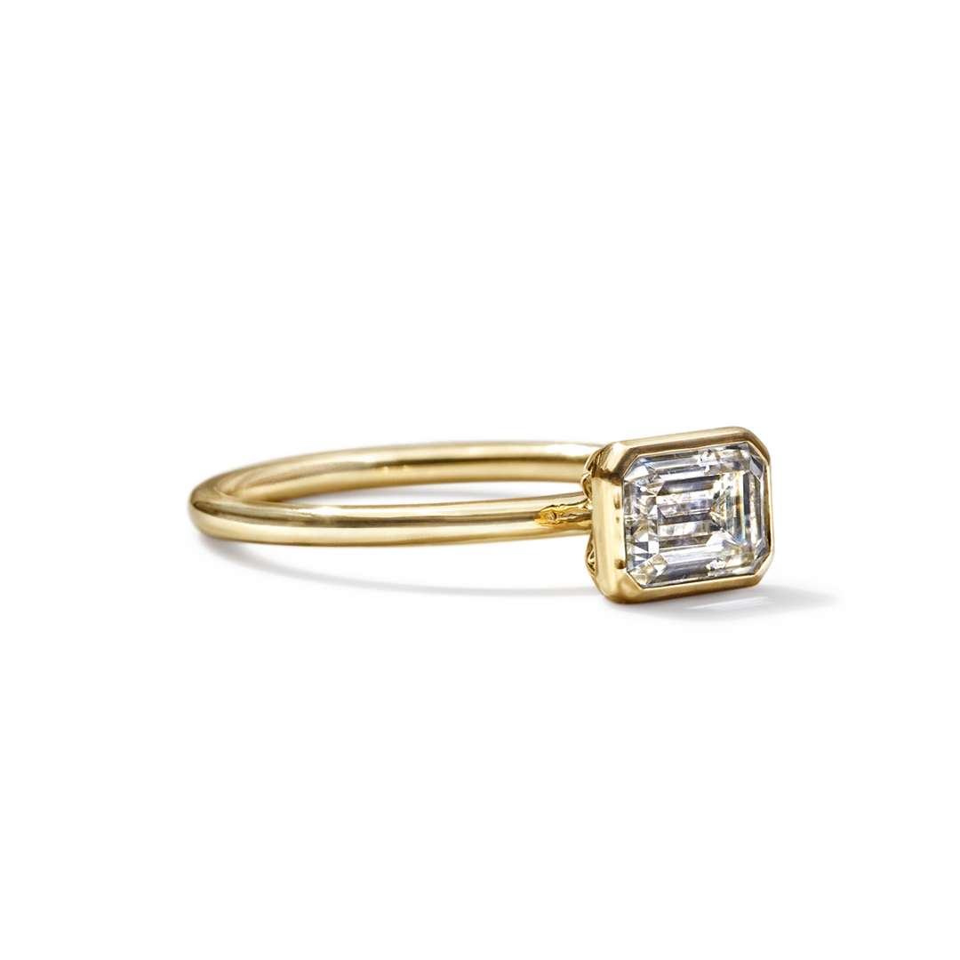 18K Gold Bezel Engagement Ring