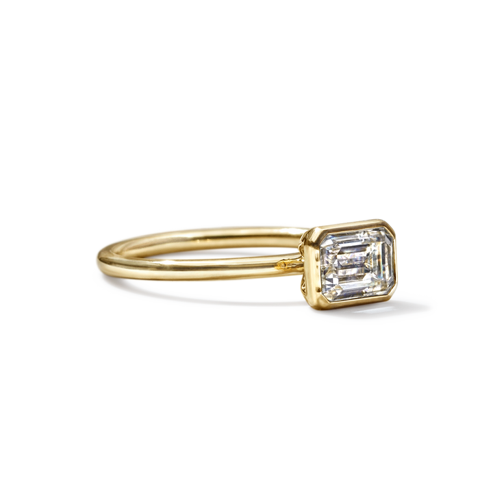 18K Gold Bezel Engagement Ring
