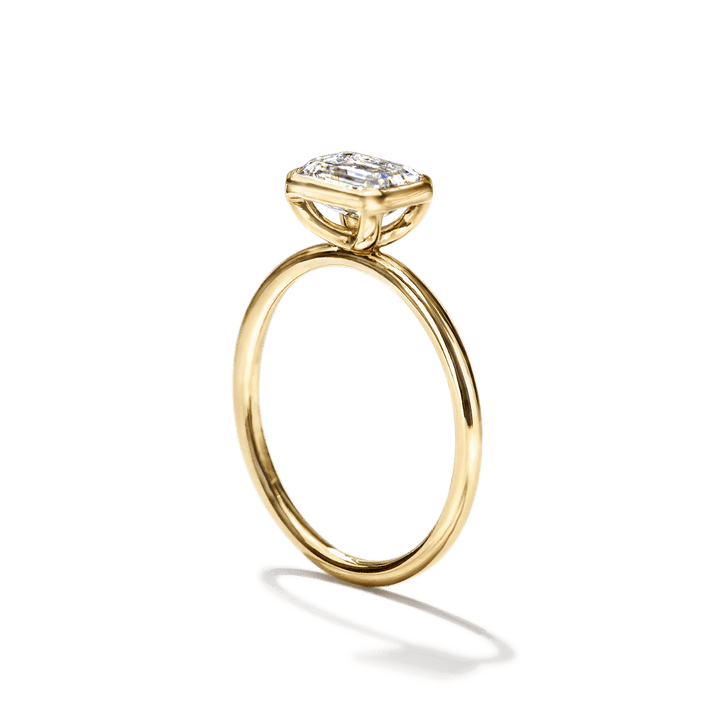 18K Gold Bezel Engagement Ring