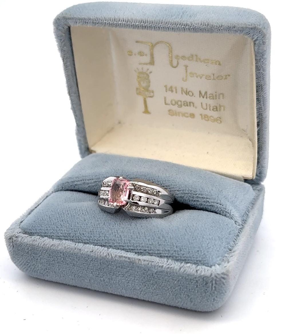 Beautiful Padparadscha Sapphire Ring - 14k White Gold, 24 Diamonds (1/4 CTW)