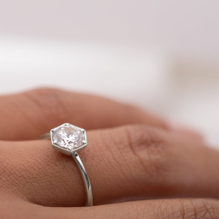 18k Gold Solitaire Engagement Ring